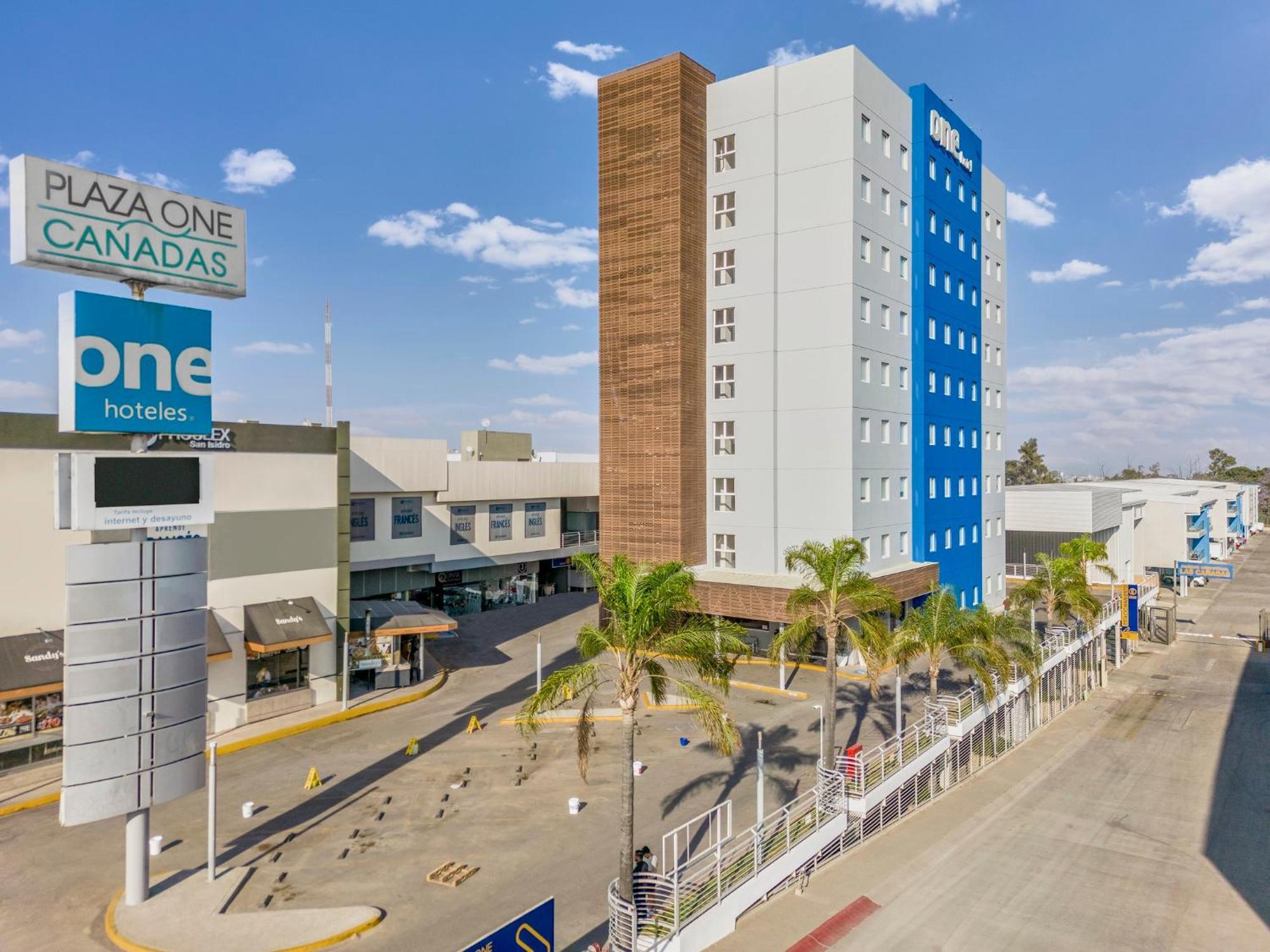 Jacotepec One Guadalajara Periferico Norte מראה חיצוני תמונה